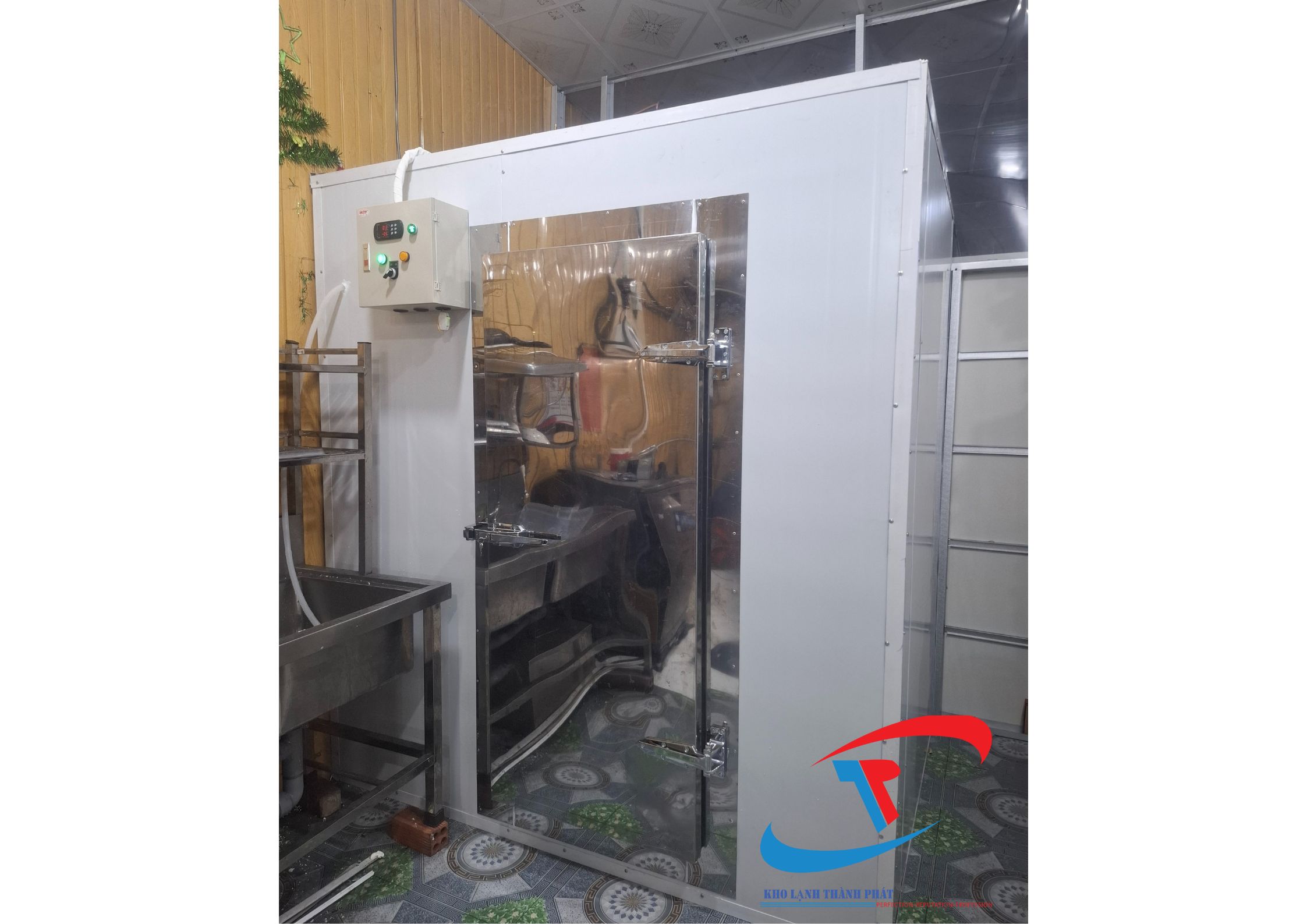 Chuỗi Kho Lạnh MiNi Bảo Quản Gà NgonTrên Toàn Quốc.